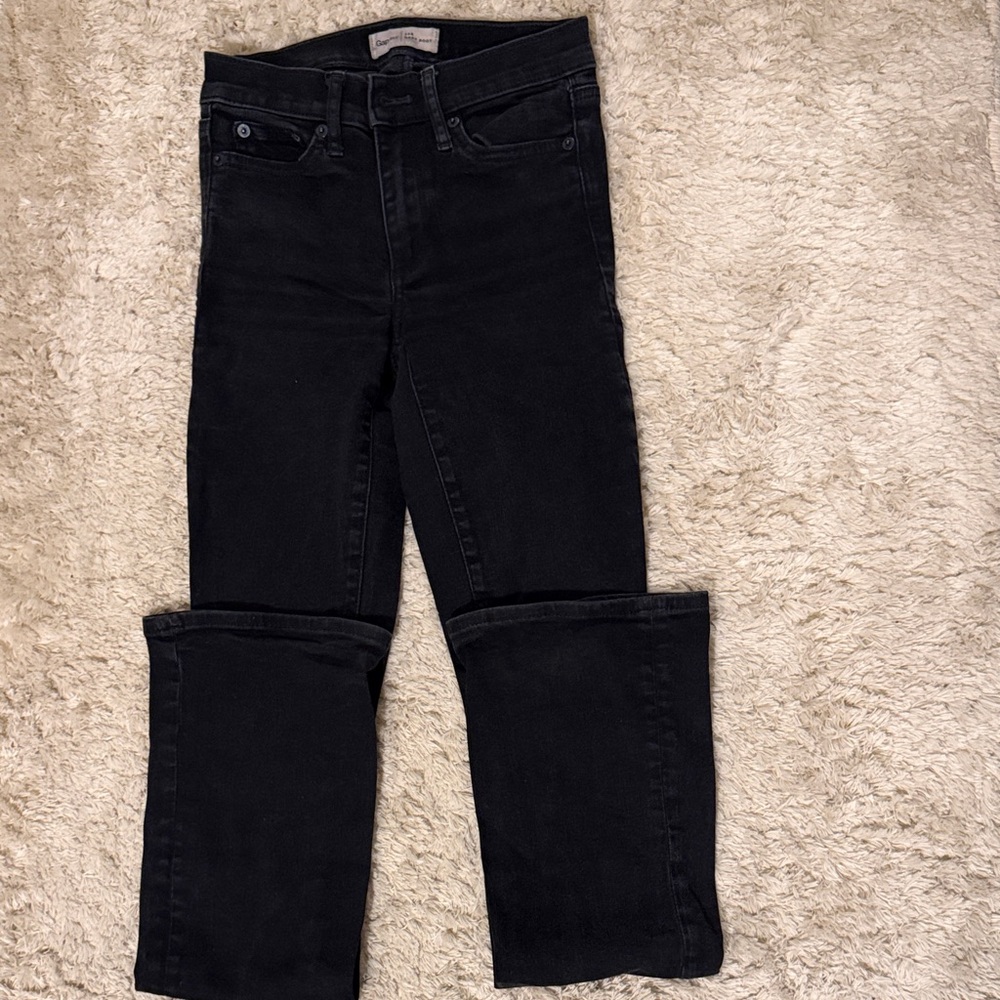 GAP Black Straight-Leg Women's Jeans